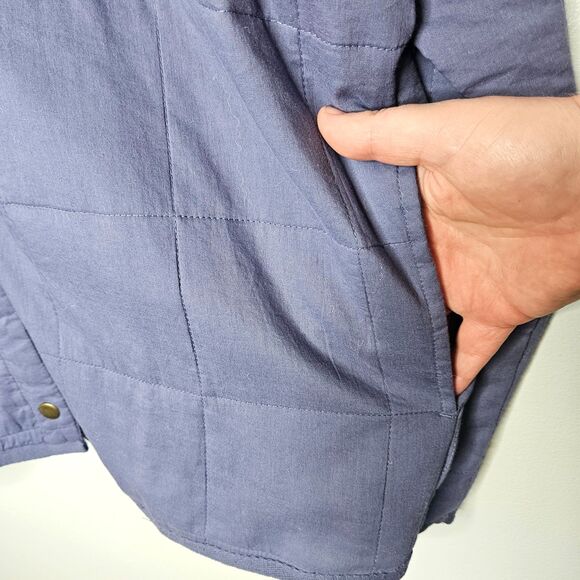 Revolve AMUSE SOCIETY Quilted Shacket L/XL Blue Snaps Embroidered Palm Tree - Picture 5 of 9